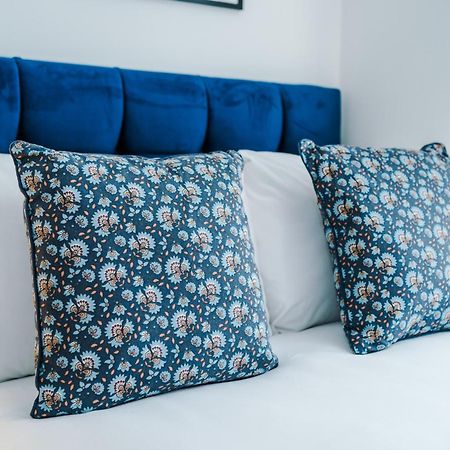 The Consort Serviced Apartment Coventry Bagian luar foto