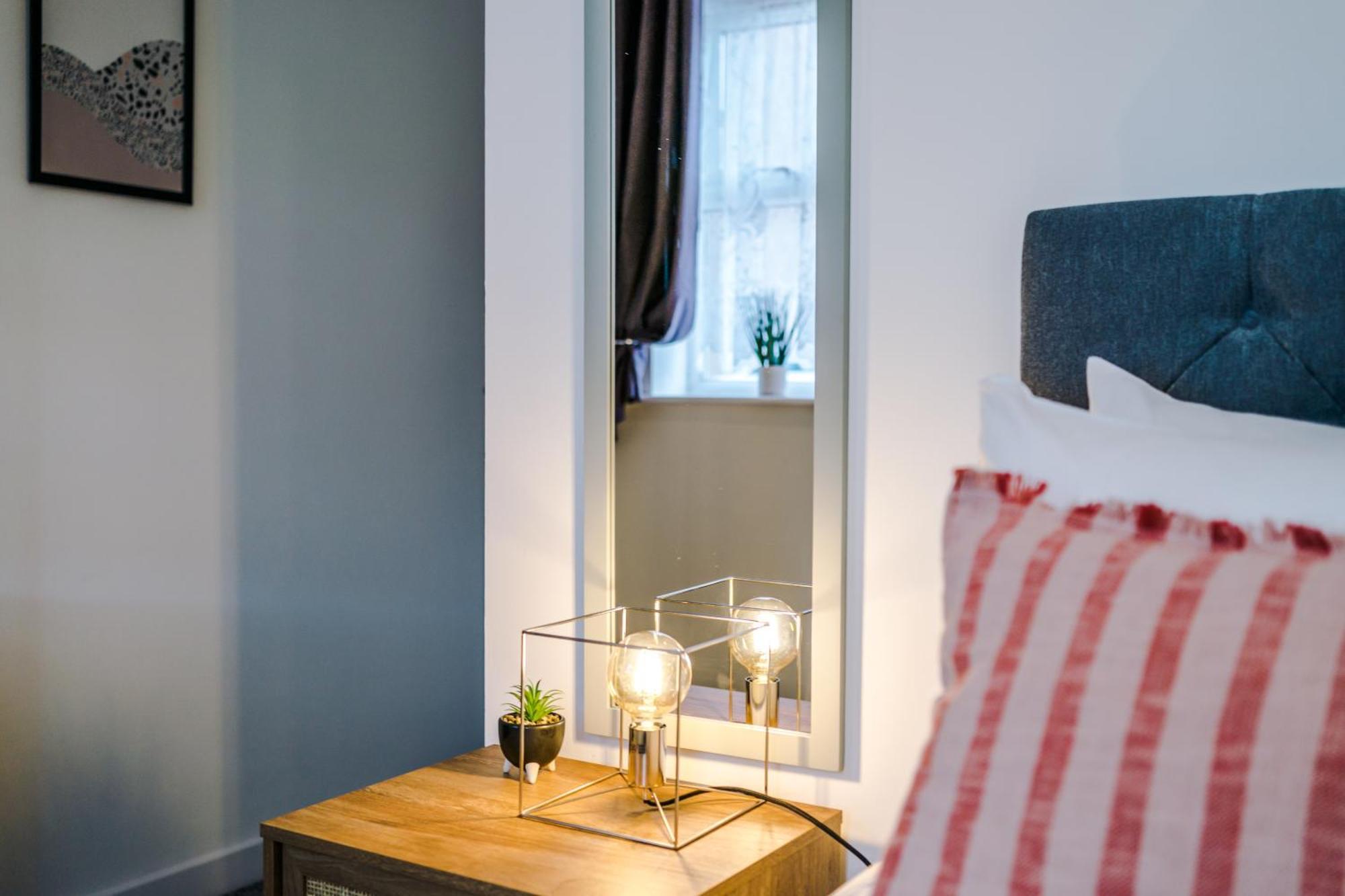The Consort Serviced Apartment Coventry Bagian luar foto
