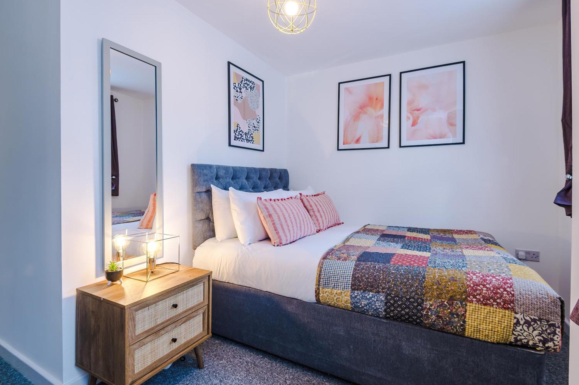 The Consort Serviced Apartment Coventry Bagian luar foto