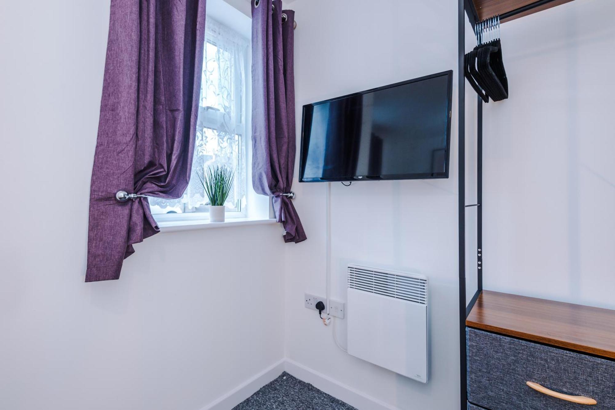The Consort Serviced Apartment Coventry Bagian luar foto
