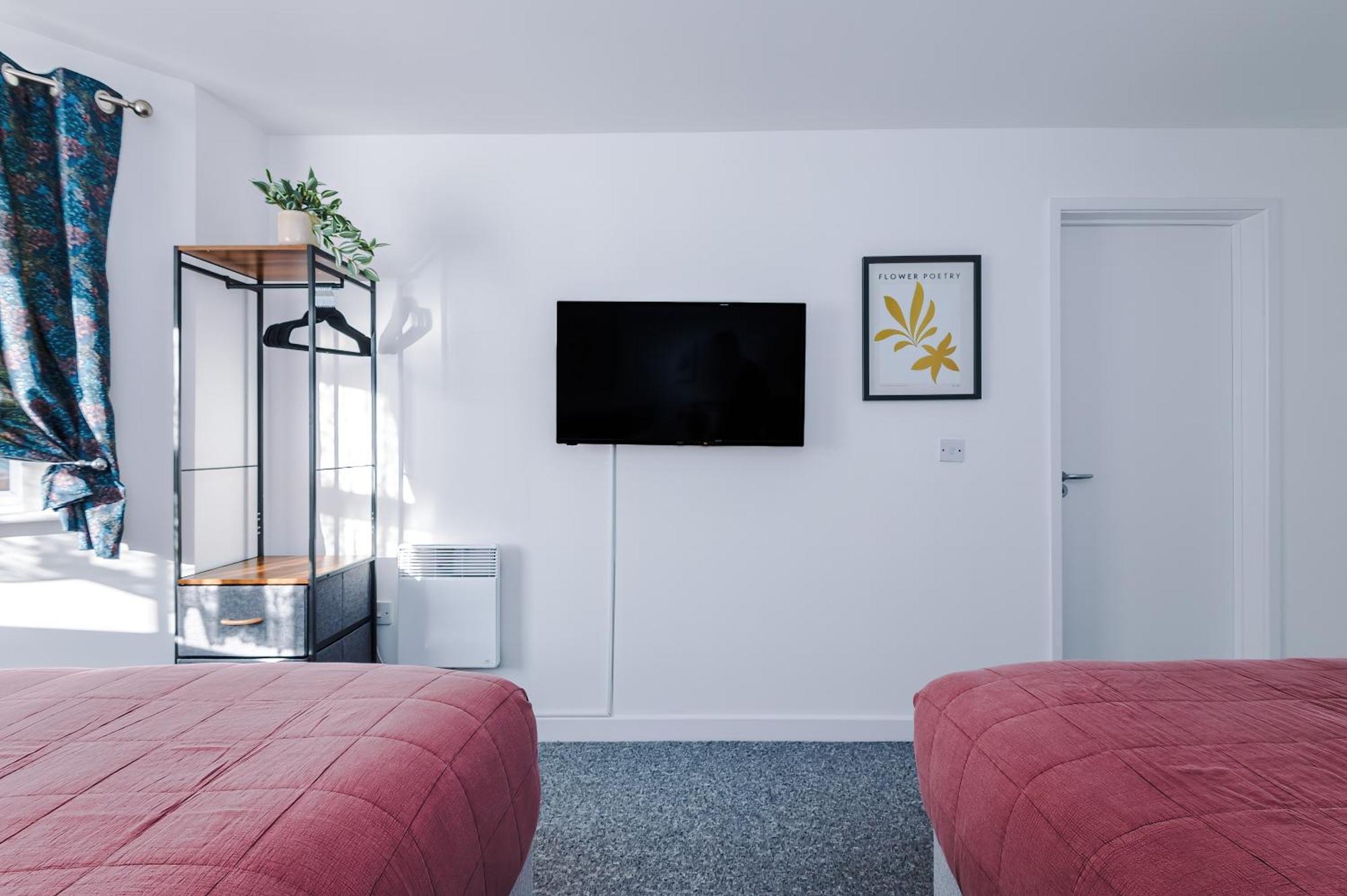 The Consort Serviced Apartment Coventry Bagian luar foto