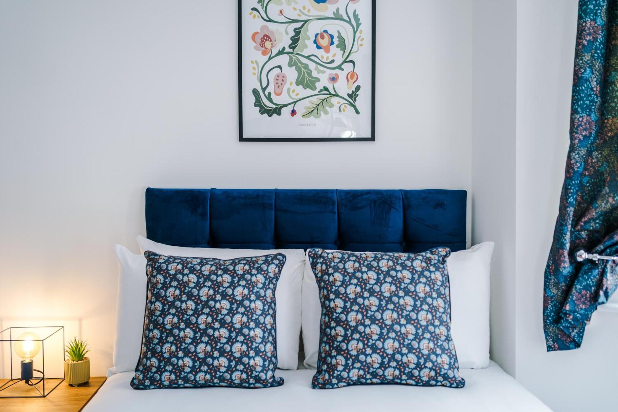 The Consort Serviced Apartment Coventry Bagian luar foto