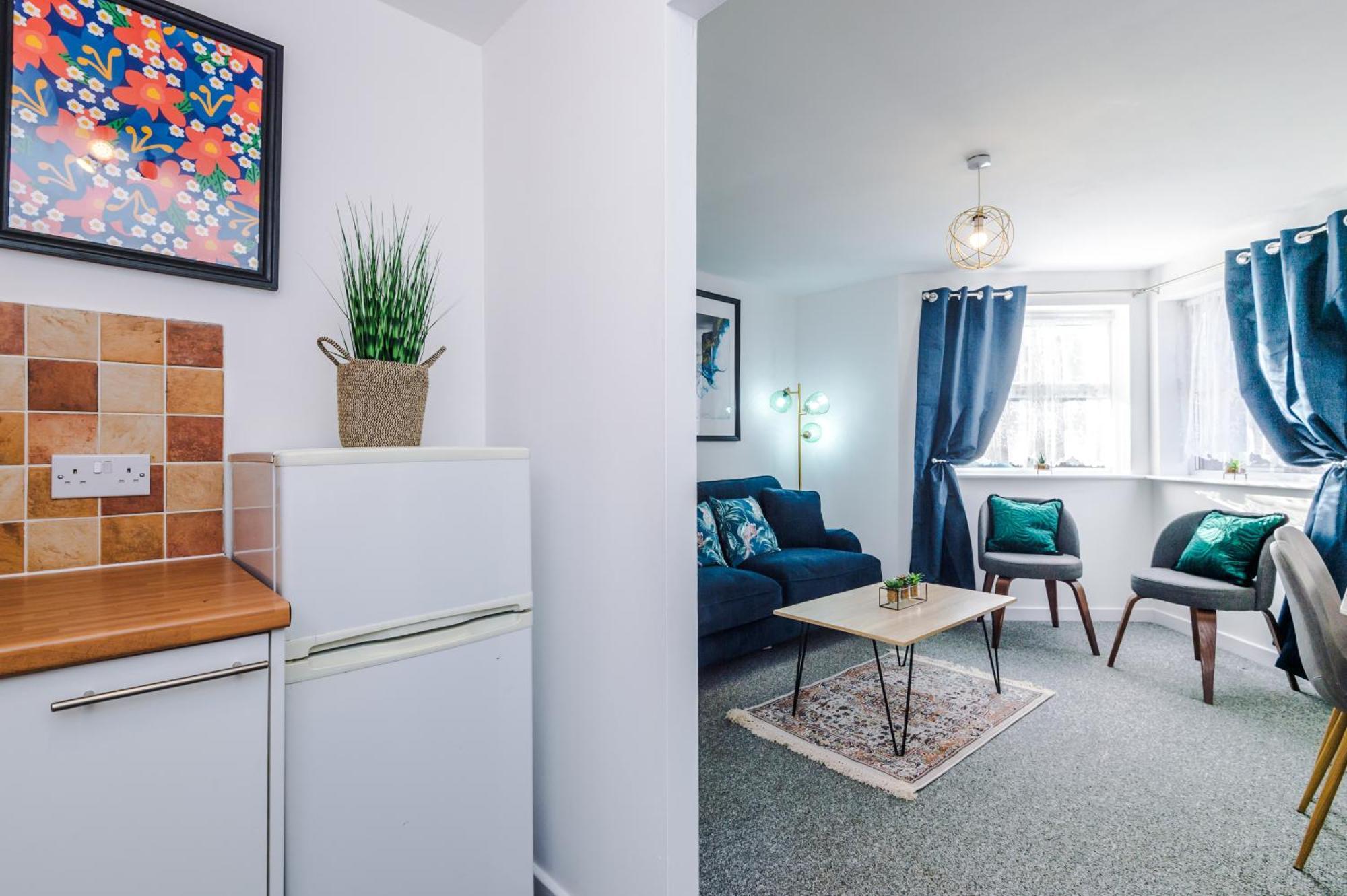 The Consort Serviced Apartment Coventry Bagian luar foto