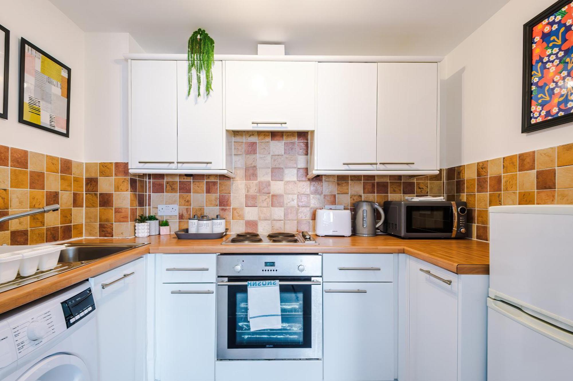 The Consort Serviced Apartment Coventry Bagian luar foto