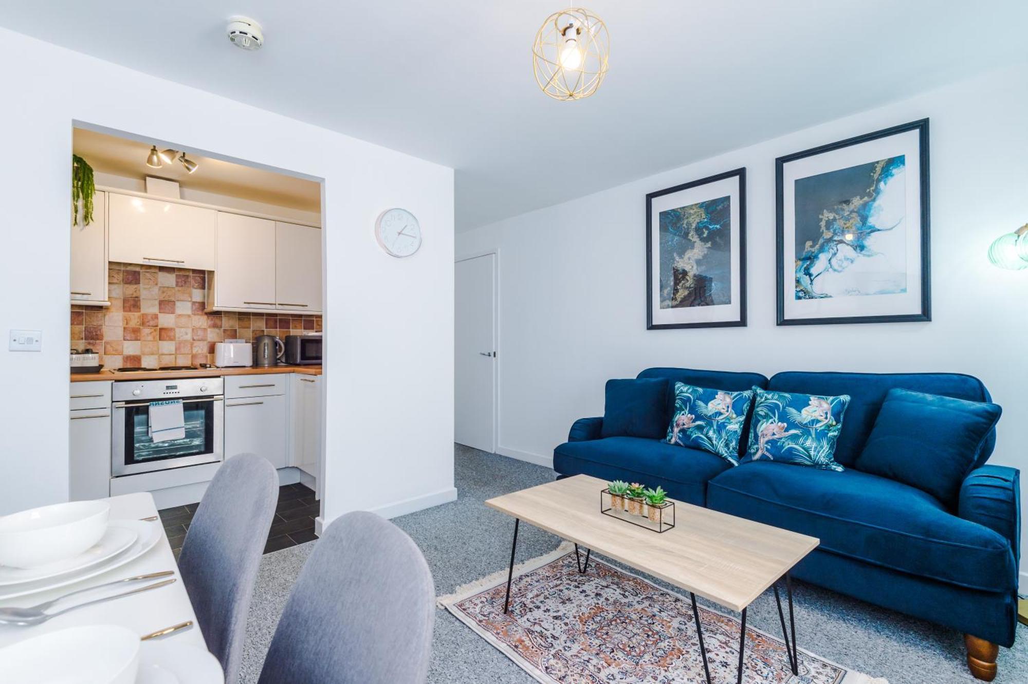 The Consort Serviced Apartment Coventry Bagian luar foto
