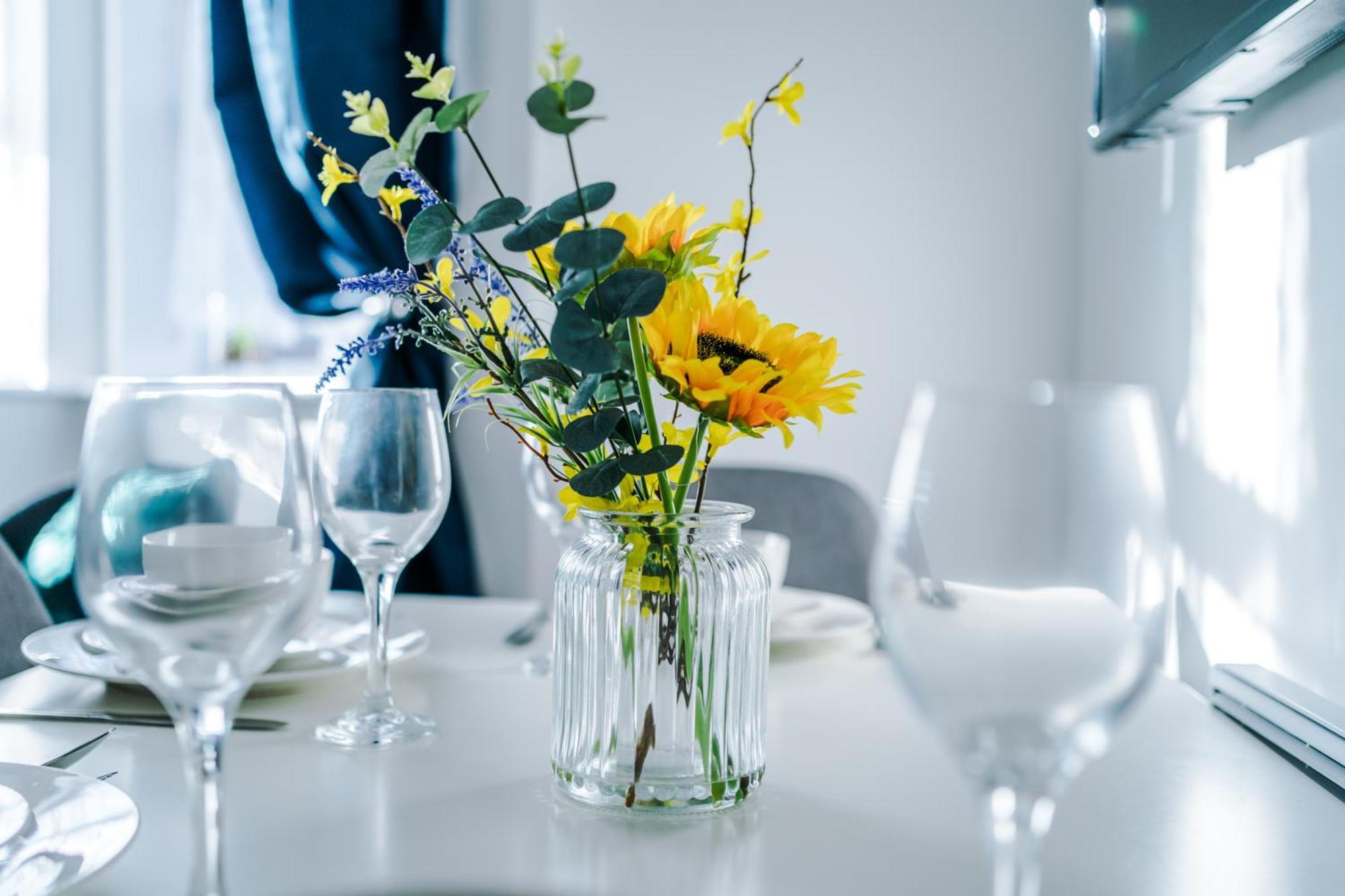 The Consort Serviced Apartment Coventry Bagian luar foto